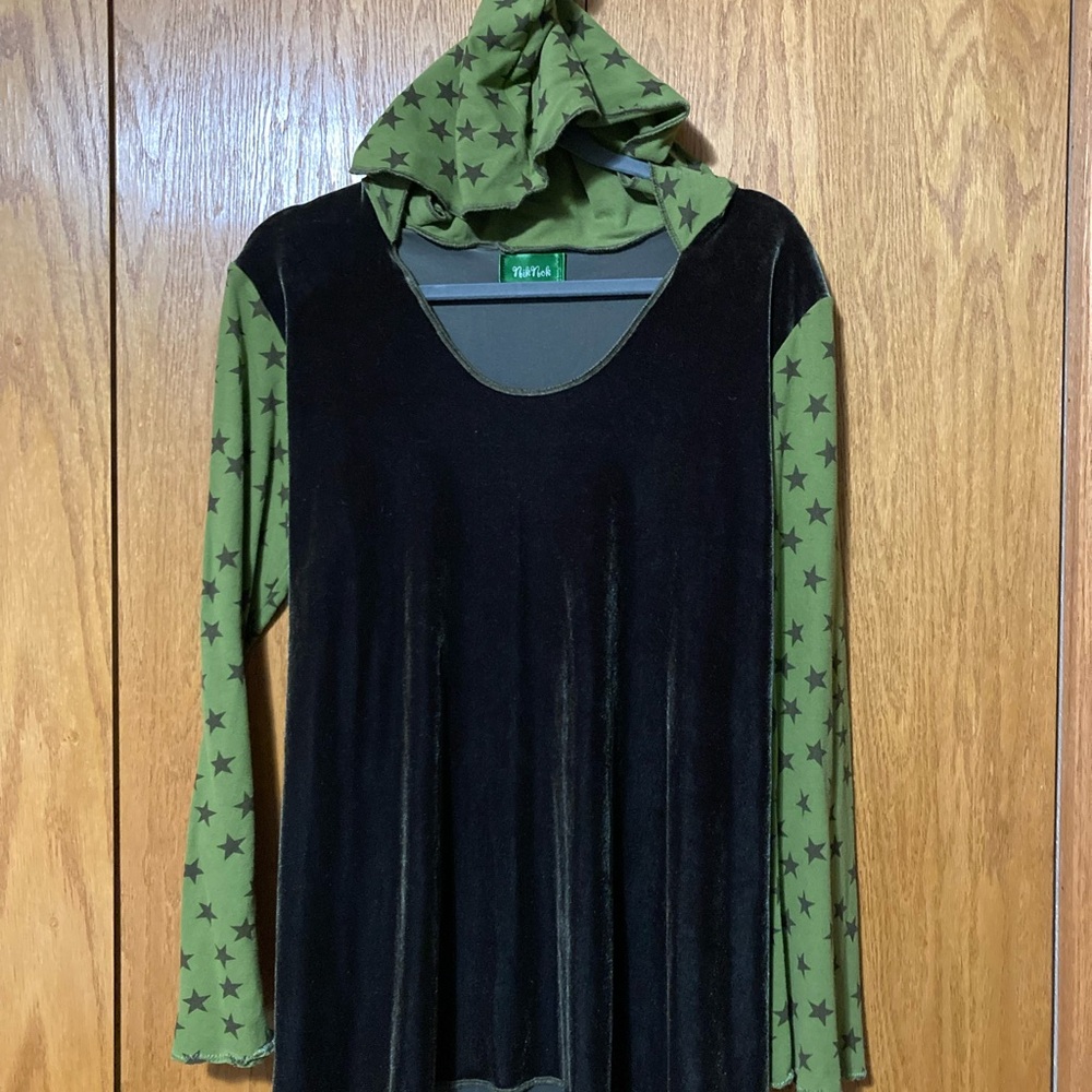 Green Star Velvet Hooded Top